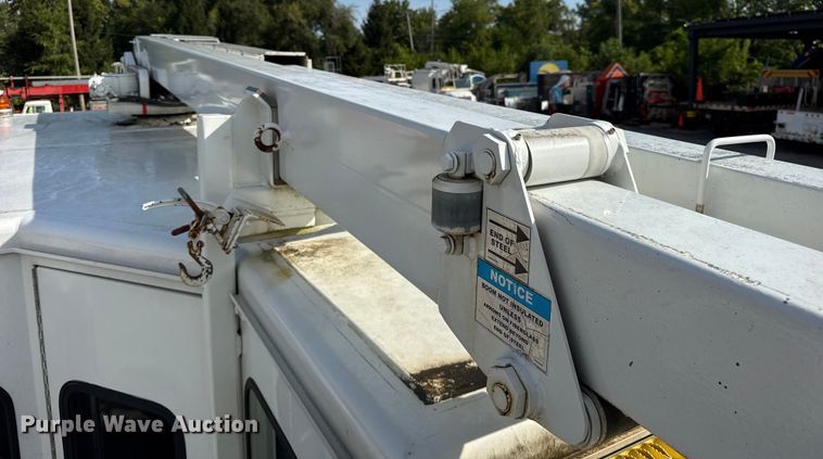 image for item ER0129 2009 Freightliner S2106 bucket truck