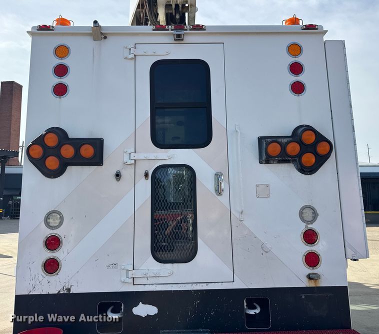 image for item ER0129 2009 Freightliner S2106 bucket truck