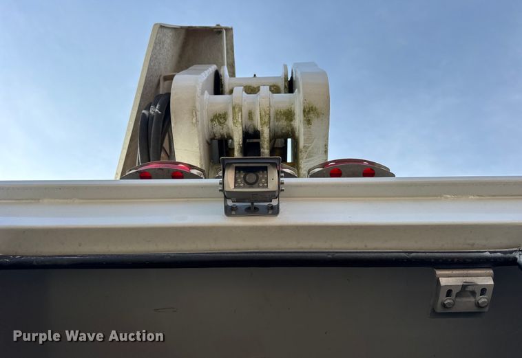 image for item ER0129 2009 Freightliner S2106 bucket truck