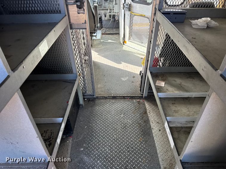 image for item ER0129 2009 Freightliner S2106 bucket truck