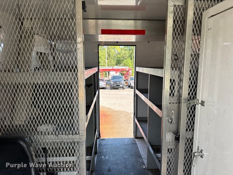 image for item ER0129 2009 Freightliner S2106 bucket truck