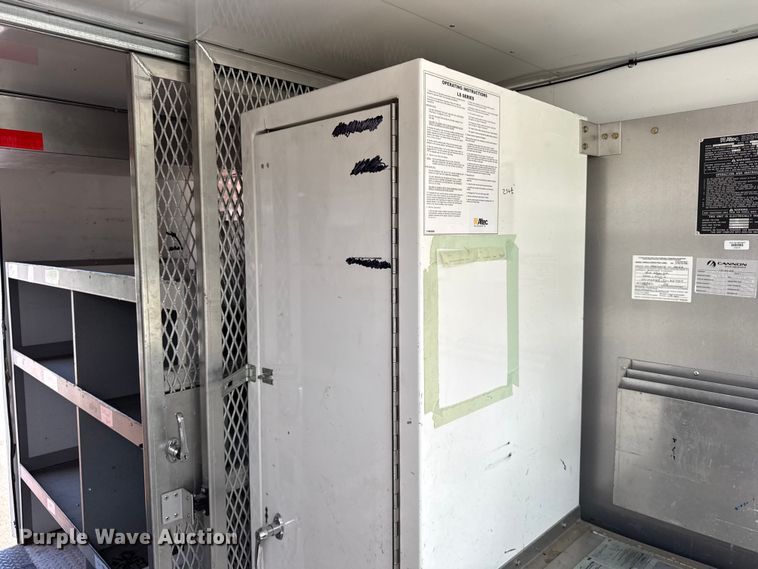 image for item ER0129 2009 Freightliner S2106 bucket truck