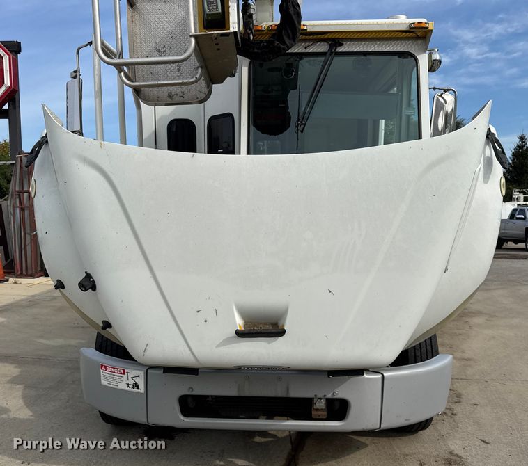 image for item ER0129 2009 Freightliner S2106 bucket truck