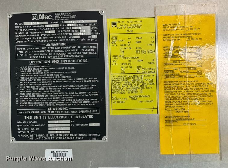 image for item ER0129 2009 Freightliner S2106 bucket truck