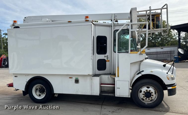 CAMIóN CON CANASTILLA 2008 FREIGHTLINER ALTEC