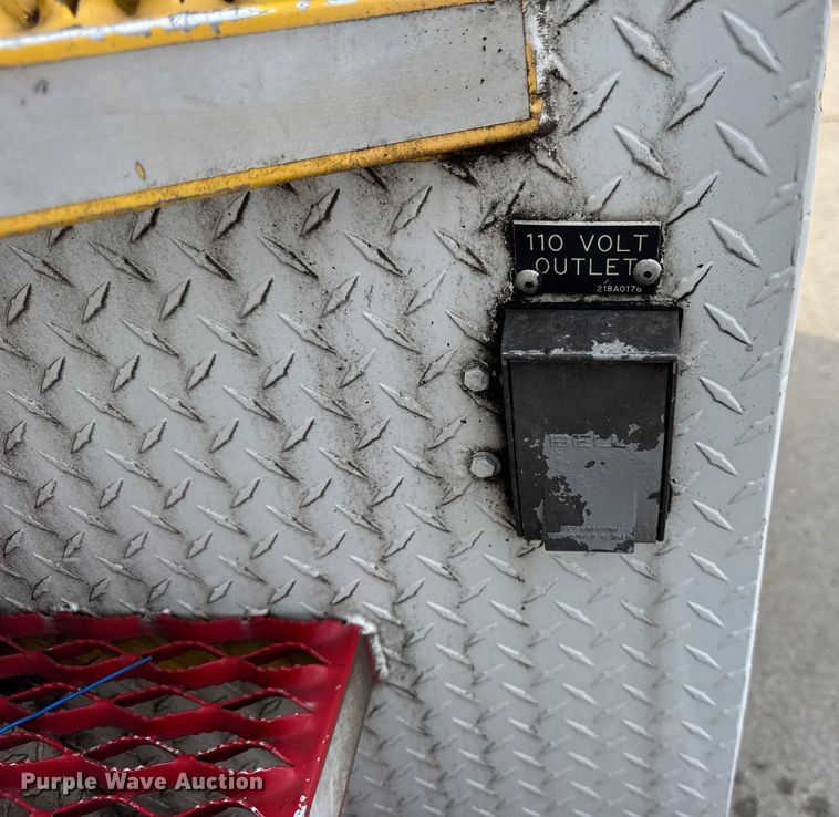 image for item ER0130 2008 Freightliner S2106 bucket truck