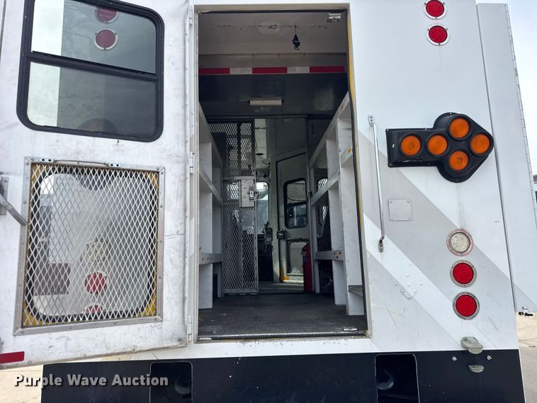 image for item ER0130 2008 Freightliner S2106 bucket truck