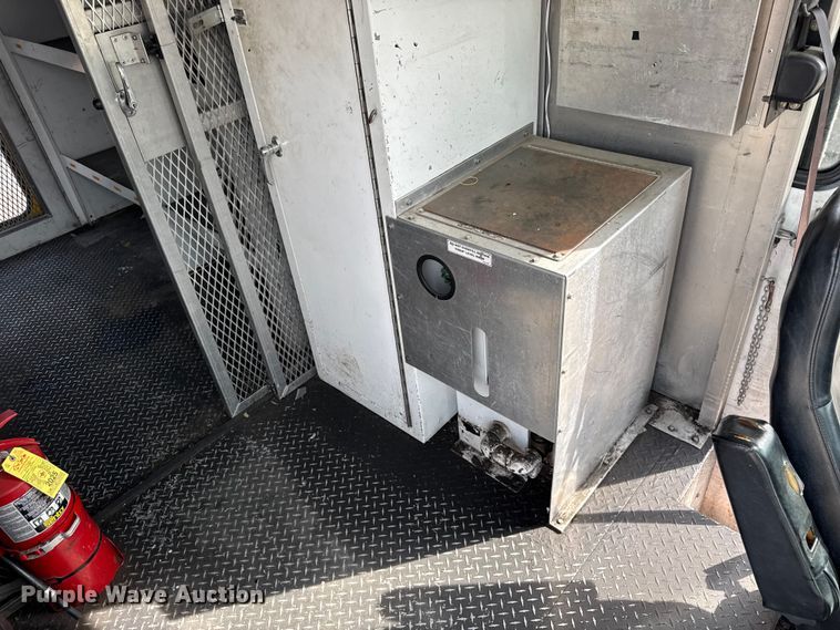 image for item ER0130 2008 Freightliner S2106 bucket truck