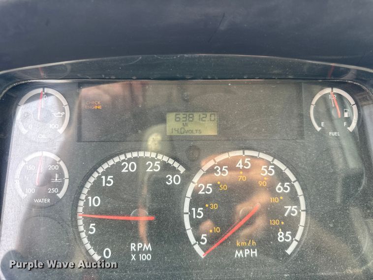 image for item ER0130 2008 Freightliner S2106 bucket truck