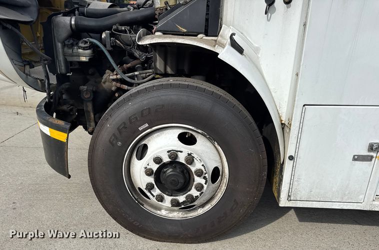 image for item ER0130 2008 Freightliner S2106 bucket truck