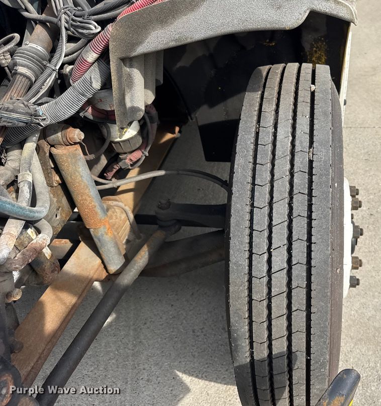 image for item ER0130 2008 Freightliner S2106 bucket truck