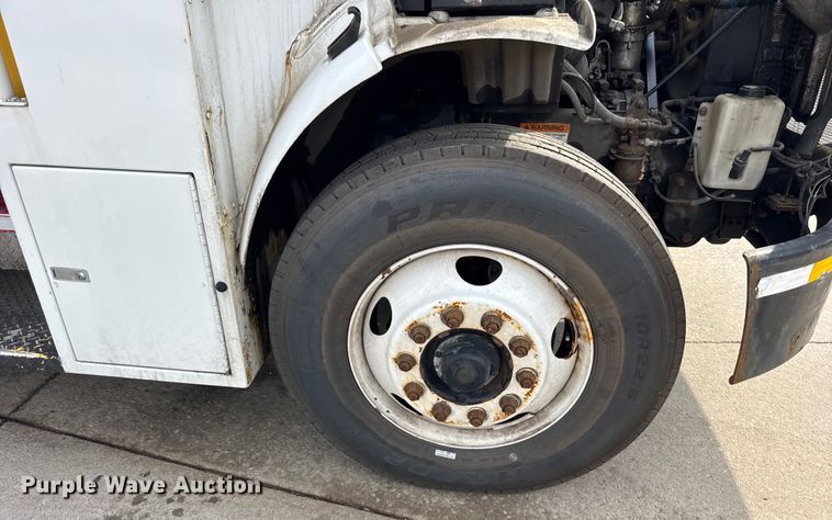 image for item ER0130 2008 Freightliner S2106 bucket truck