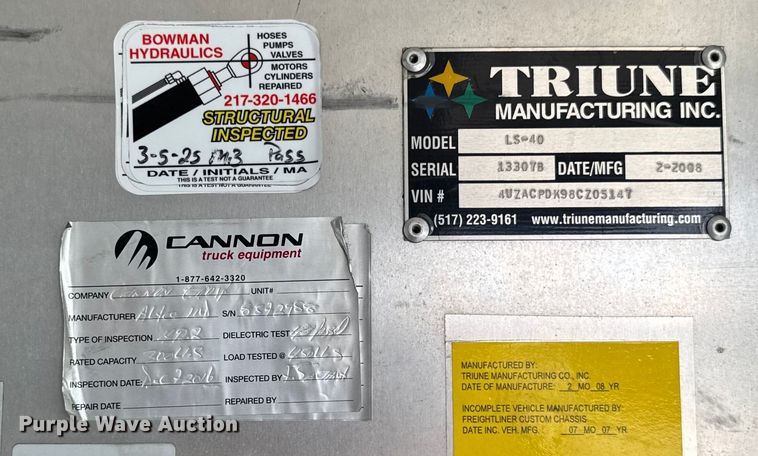 image for item ER0130 2008 Freightliner S2106 bucket truck