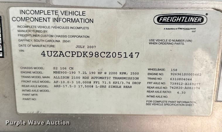 image for item ER0130 2008 Freightliner S2106 bucket truck