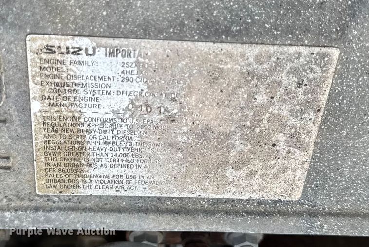 image for item ER0131 2002 Isuzu NQR flatbed truck