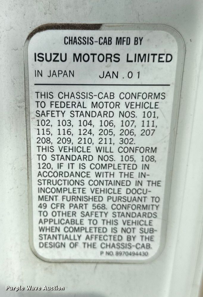 image for item ER0131 2002 Isuzu NQR flatbed truck