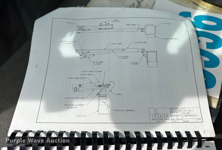 image for item ER0132 2000 GMC Sierra 3500 bucket truck