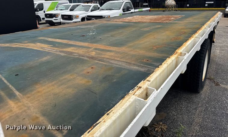 image for item ER0133 1989 Mercedes-Benz LP1419 flatbed truck