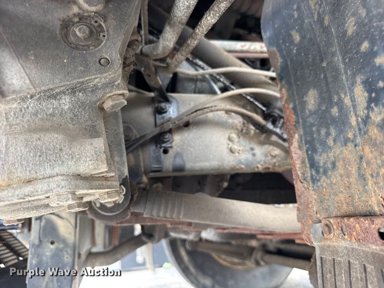 image for item ER0133 1989 Mercedes-Benz LP1419 flatbed truck