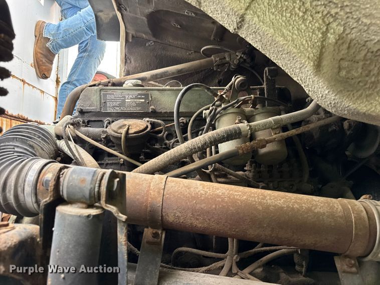 image for item ER0133 1989 Mercedes-Benz LP1419 flatbed truck