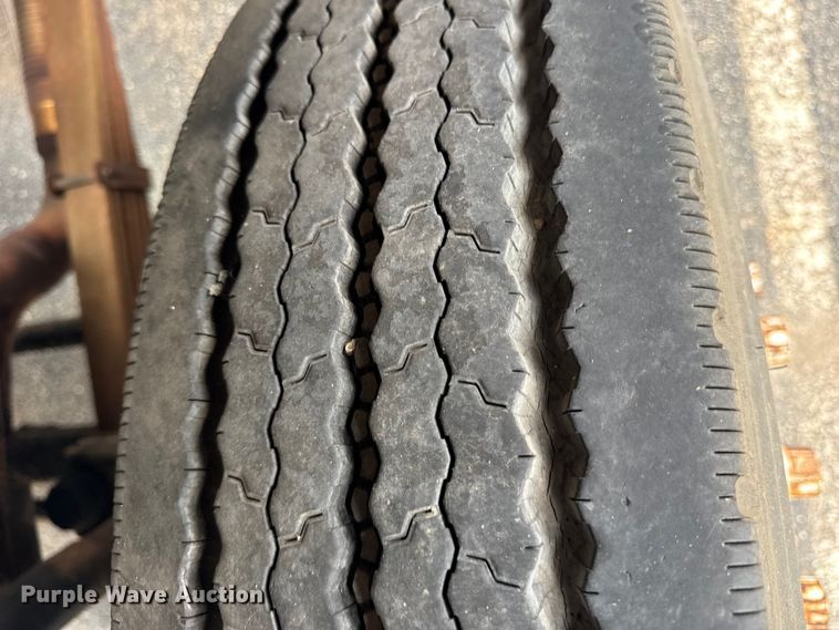 image for item ER0133 1989 Mercedes-Benz LP1419 flatbed truck