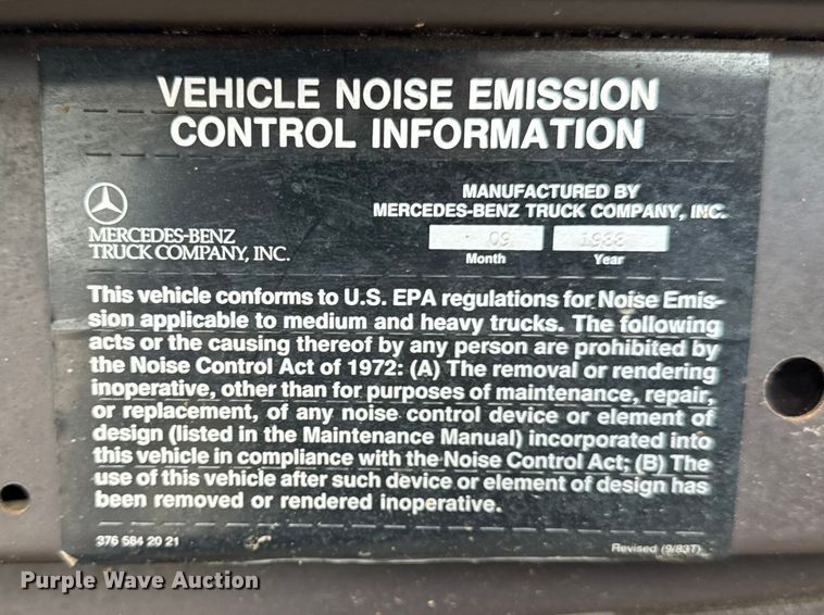 image for item ER0133 1989 Mercedes-Benz LP1419 flatbed truck