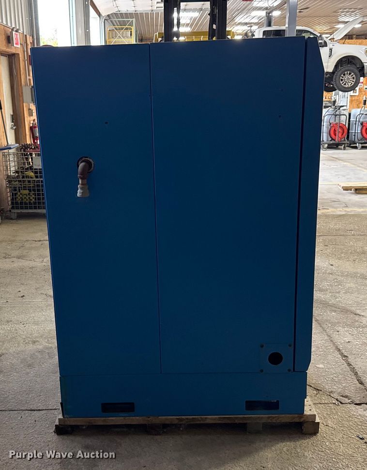 image for item ER0134 Hydrovane HVFR2B air compressor