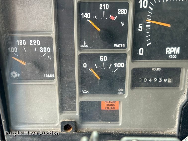 image for item ER0137 2000 International 4900 dump truck