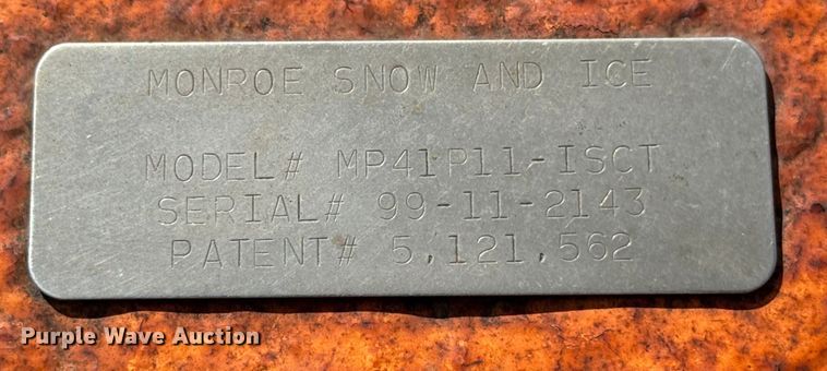 image for item ER0137 2000 International 4900 dump truck