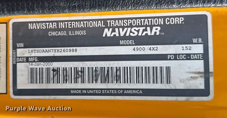 image for item ER0137 2000 International 4900 dump truck