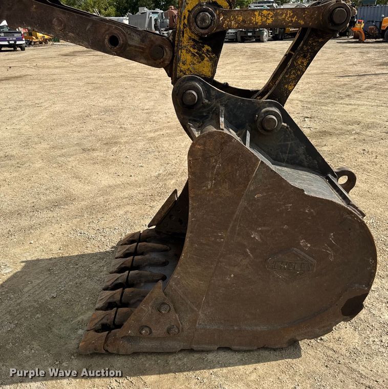 image for item ER0138 2008 Komatsu PC160LC-7 excavator