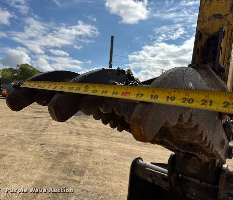 image for item ER0138 2008 Komatsu PC160LC-7 excavator