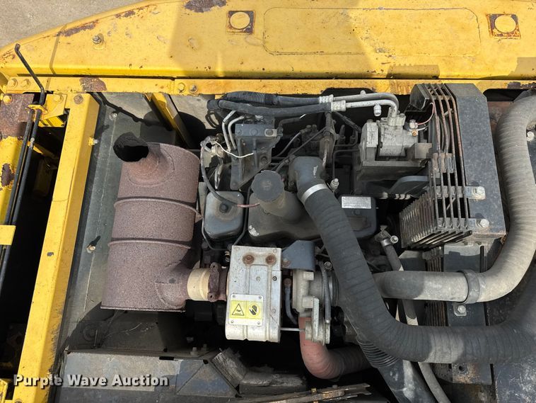 image for item ER0138 2008 Komatsu PC160LC-7 excavator