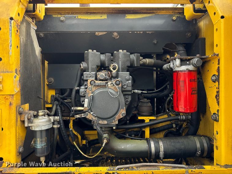 image for item ER0138 2008 Komatsu PC160LC-7 excavator