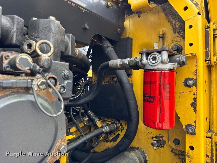 image for item ER0138 2008 Komatsu PC160LC-7 excavator