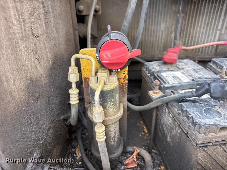 image for item ER0138 2008 Komatsu PC160LC-7 excavator