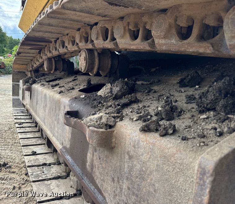 image for item ER0138 2008 Komatsu PC160LC-7 excavator