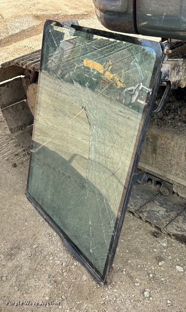 image for item ER0138 2008 Komatsu PC160LC-7 excavator