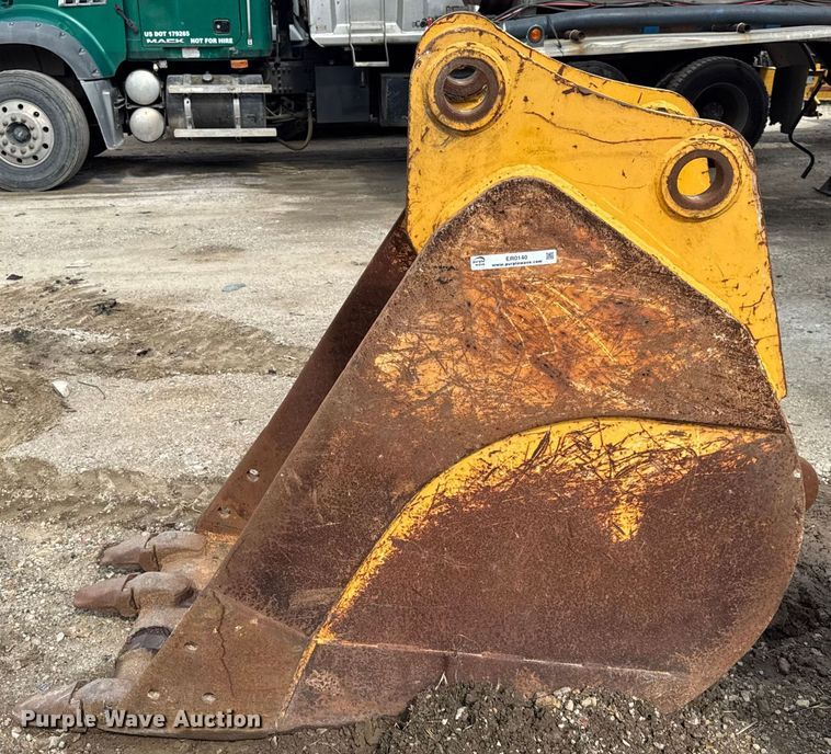 image for item ER0140 Excavator bucket