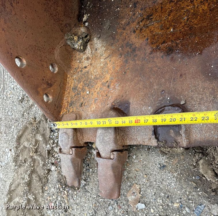 image for item ER0140 Excavator bucket