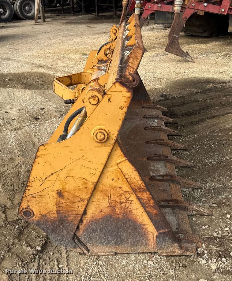 image for item ER0141 Four-in-one bucket