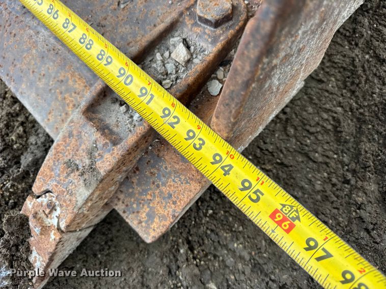 image for item ER0141 Four-in-one bucket