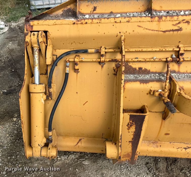 image for item ER0141 Four-in-one bucket