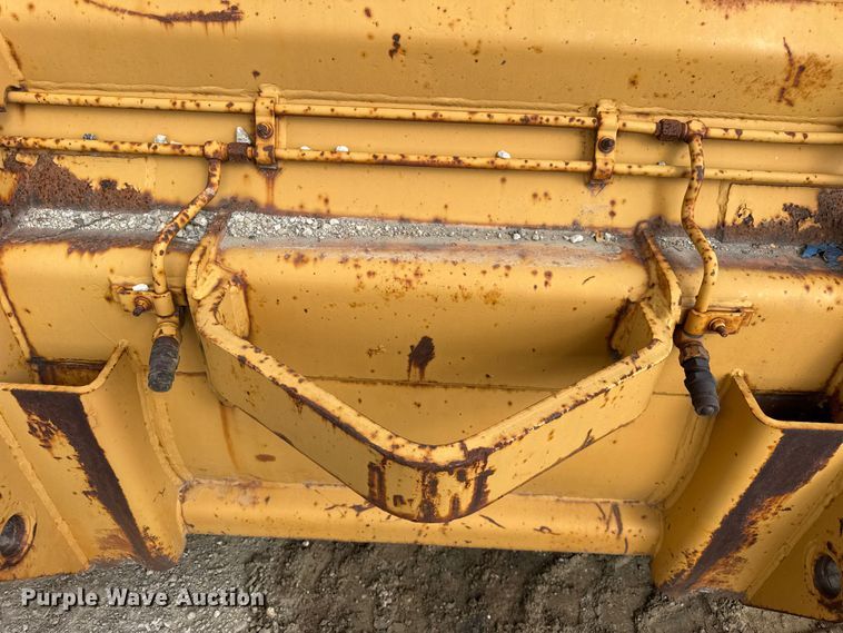 image for item ER0141 Four-in-one bucket