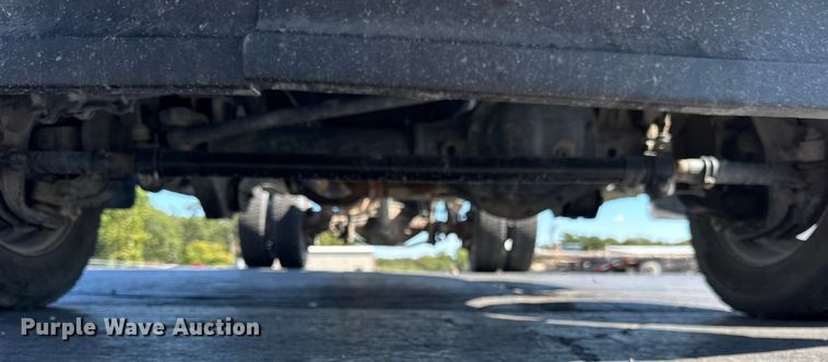 image for item ER0156 2017 Ford F450 Super Duty truck cab and chassis