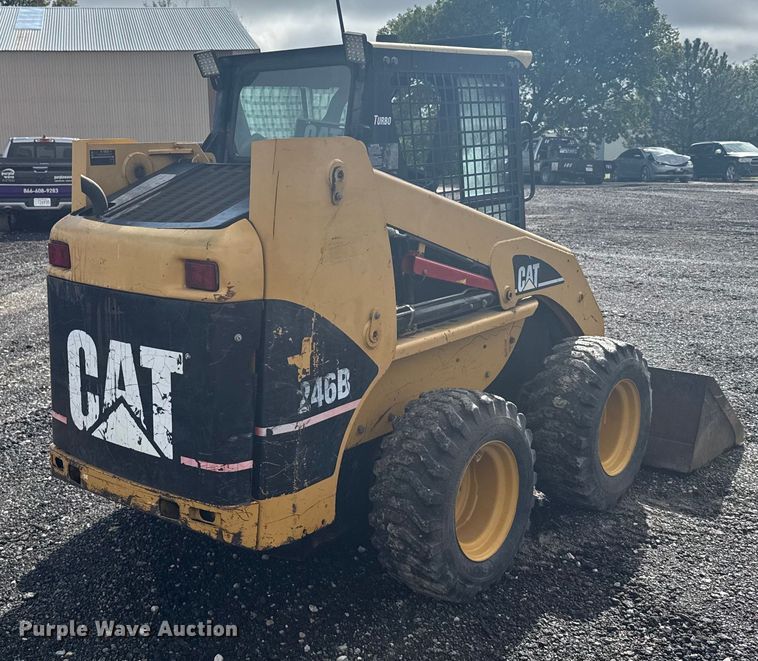 image for item ER2445 2005 Caterpillar 246B skid steer loader