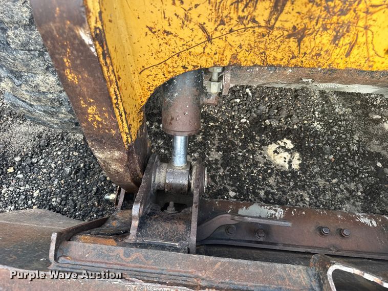 image for item ER2445 2005 Caterpillar 246B skid steer loader