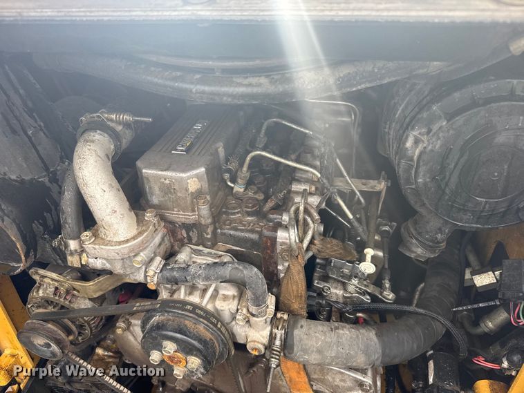 image for item ER2445 2005 Caterpillar 246B skid steer loader