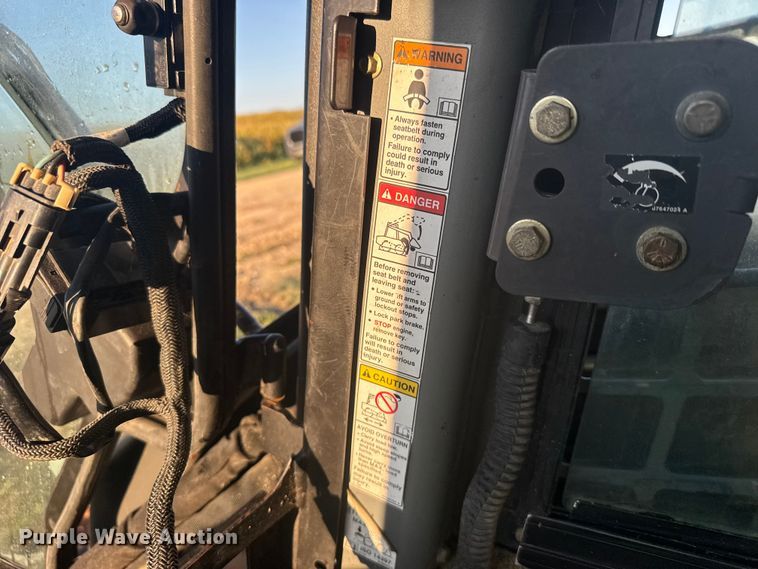 image for item ER2464 2008 New Holland L185 skid steer loader