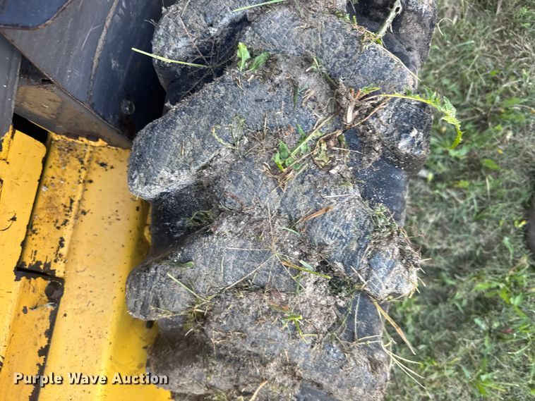 image for item ER2464 2008 New Holland L185 skid steer loader